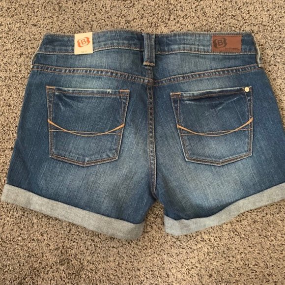 Pacsun Bullhead Size 7 Jean Shorts NWT - Picture 2 of 2